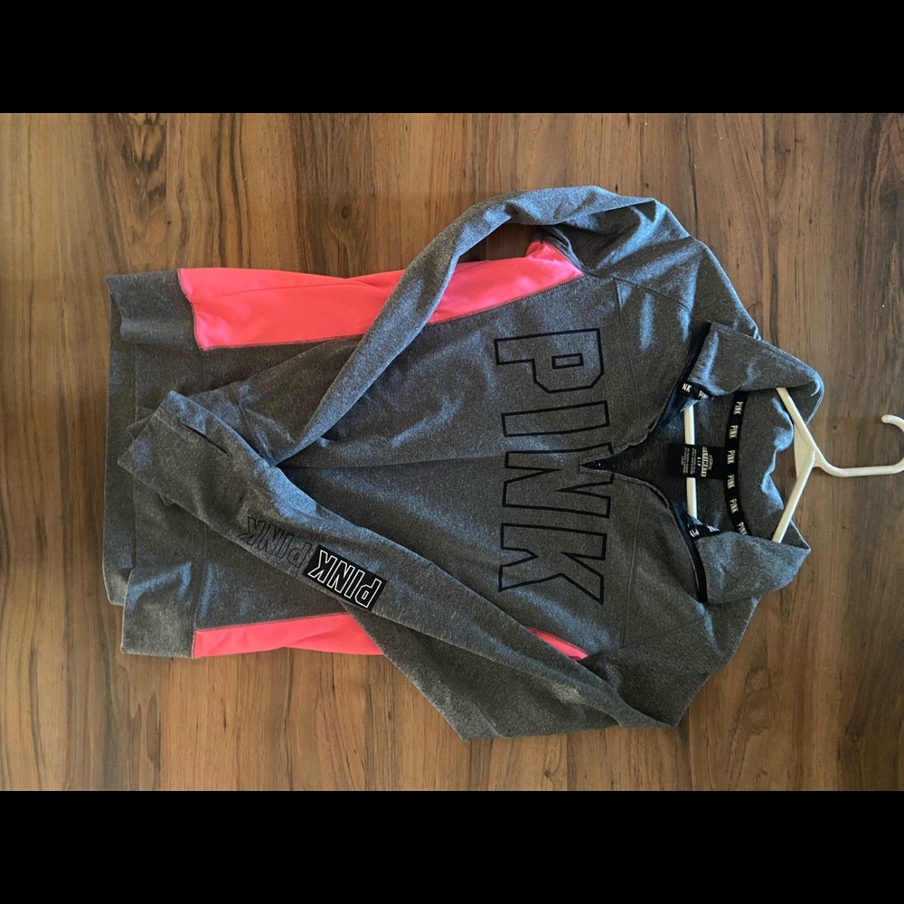 PINK Workout Long Sleeve